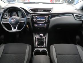 Nissan Qashqai  1.2 DIG-T 