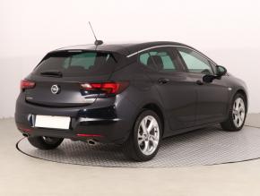 Opel Astra  1.6 T 