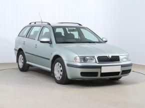 Škoda Octavia  1.6 Tour