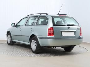 Škoda Octavia  1.6 Tour 