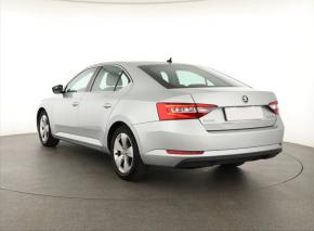 Škoda Superb  2.0 TDI 