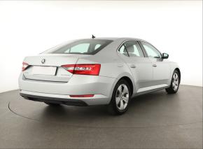 Škoda Superb  2.0 TDI 