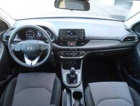 Hyundai i30  1.5 DPI 