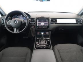 Volkswagen Touareg  3.0 TDI 