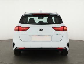 Kia Ceed  1.6 CRDi 