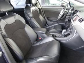 Citroen C5  3.0 V6 