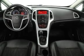 Opel Astra  2.0 CDTI 