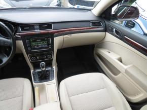 Škoda Superb  2.0 TDI 