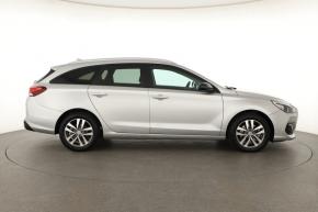 Hyundai i30  1.6 CRDi 