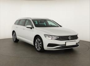 Volkswagen Passat  1.5 TSI Business 