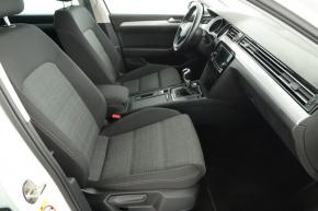 Volkswagen Passat  1.5 TSI Business 