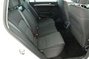 Volkswagen Passat  1.5 TSI Business 