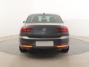 Volkswagen Passat  2.0 TDI 