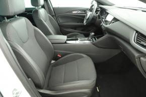 Opel Insignia  2.0 CDTI 