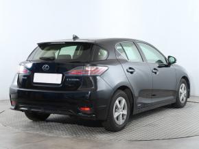 Lexus CT  200h 