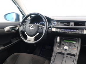 Lexus CT  200h 