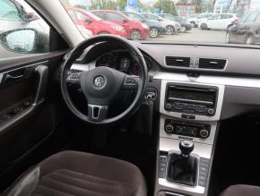 Volkswagen Passat  2.0 TDI 