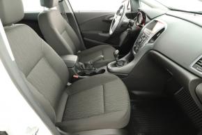 Opel Astra  1.6 CDTI 