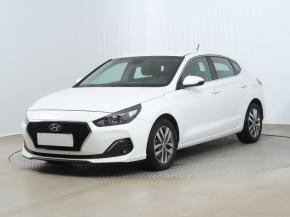 Hyundai i30 Fastback  1.0 T-GDI Trikolor 