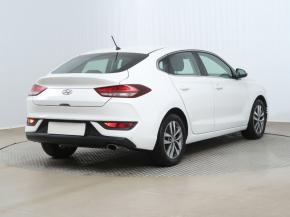 Hyundai i30 Fastback  1.0 T-GDI Trikolor 