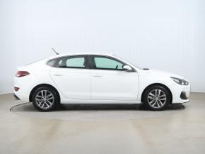 Hyundai i30 Fastback  1.0 T-GDI Trikolor 