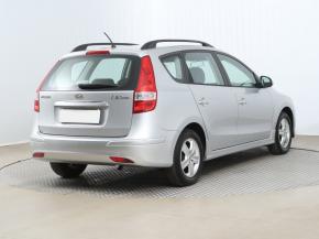 Hyundai i30  1.4 CVVT 