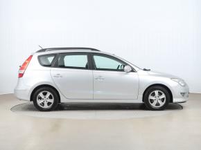 Hyundai i30  1.4 CVVT 