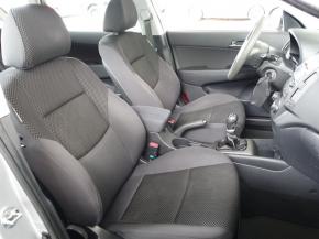 Hyundai i30  1.4 CVVT 