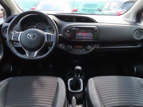 Toyota Yaris  1.33 Dual VVT-i 