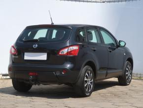 Nissan Qashqai  1.6 