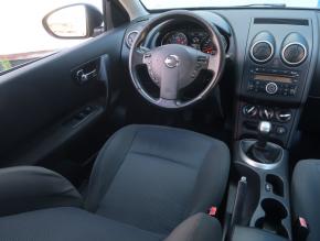 Nissan Qashqai  1.6 