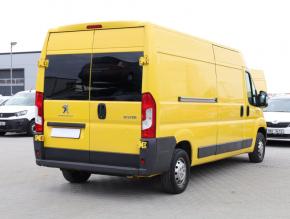 Peugeot Boxer  2.0 BlueHDi 