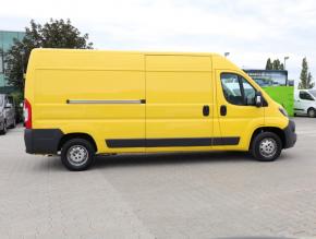 Peugeot Boxer  2.0 BlueHDi 