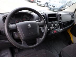 Peugeot Boxer  2.0 BlueHDi 