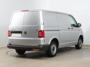 Volkswagen Transporter  2.0 TDI 