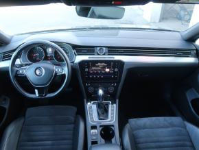 Volkswagen Passat  1.6 TDI Highline 