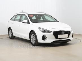 Hyundai i30  1.6 CRDi Trikolor Plus