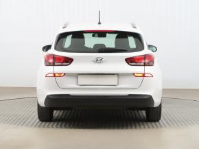 Hyundai i30  1.6 CRDi Trikolor Plus 