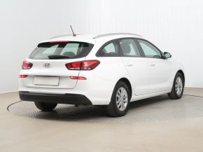 Hyundai i30  1.6 CRDi Trikolor Plus 