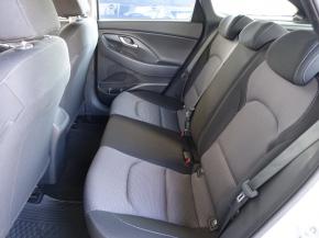 Hyundai i30  1.6 CRDi Trikolor Plus 