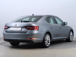 Škoda Superb  2.0 TDI 