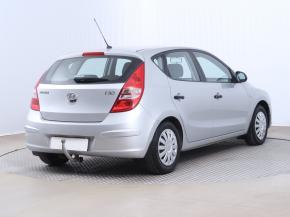 Hyundai i30  1.4 CVVT 