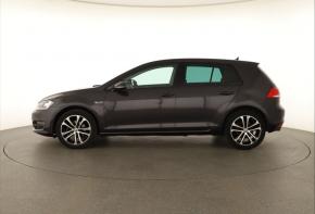 Volkswagen Golf  1.2 TSI 