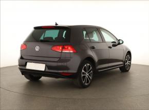 Volkswagen Golf  1.2 TSI 