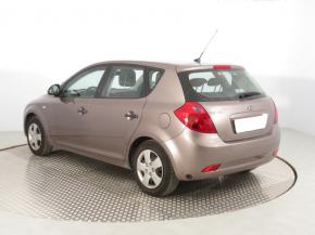 Kia Ceed  1.4 CVVT 