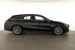 Mercedes-Benz CLA  200d 