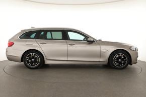 BMW 5  525d 