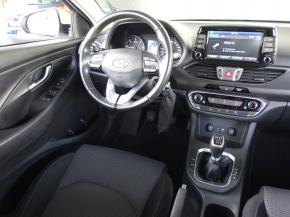 Hyundai i30  1.6 CRDi 