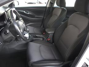 Hyundai i30  1.6 CRDi 