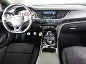 Opel Insignia  2.0 CDTI 